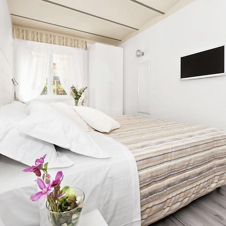 White Rooms Colosseo Roma Ngoại thất bức ảnh