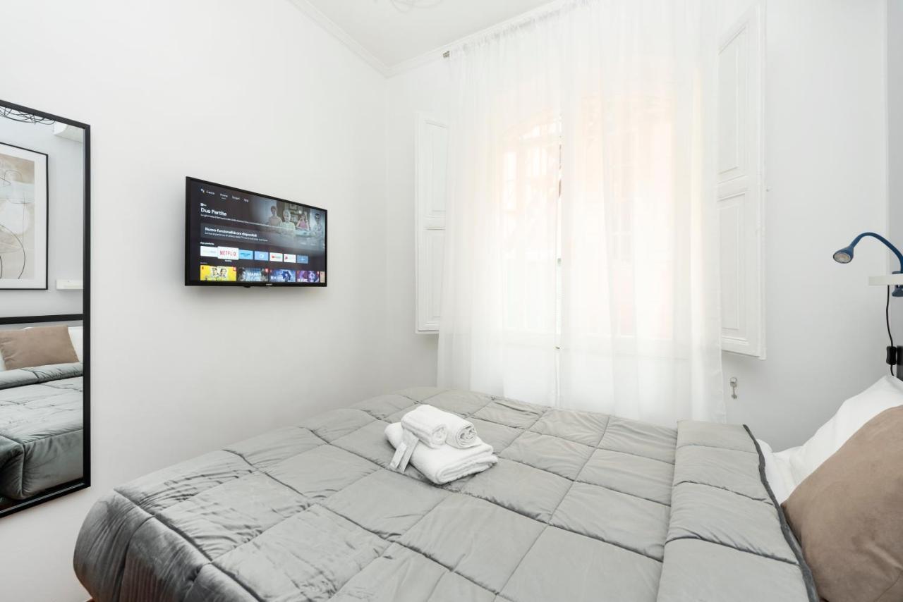 White Rooms Colosseo Roma Ngoại thất bức ảnh