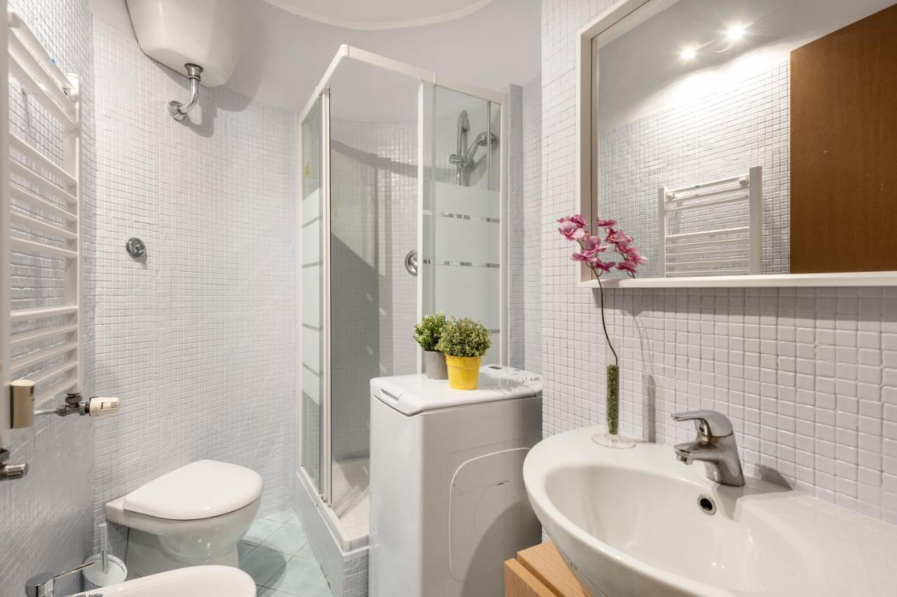 White Rooms Colosseo Roma Ngoại thất bức ảnh