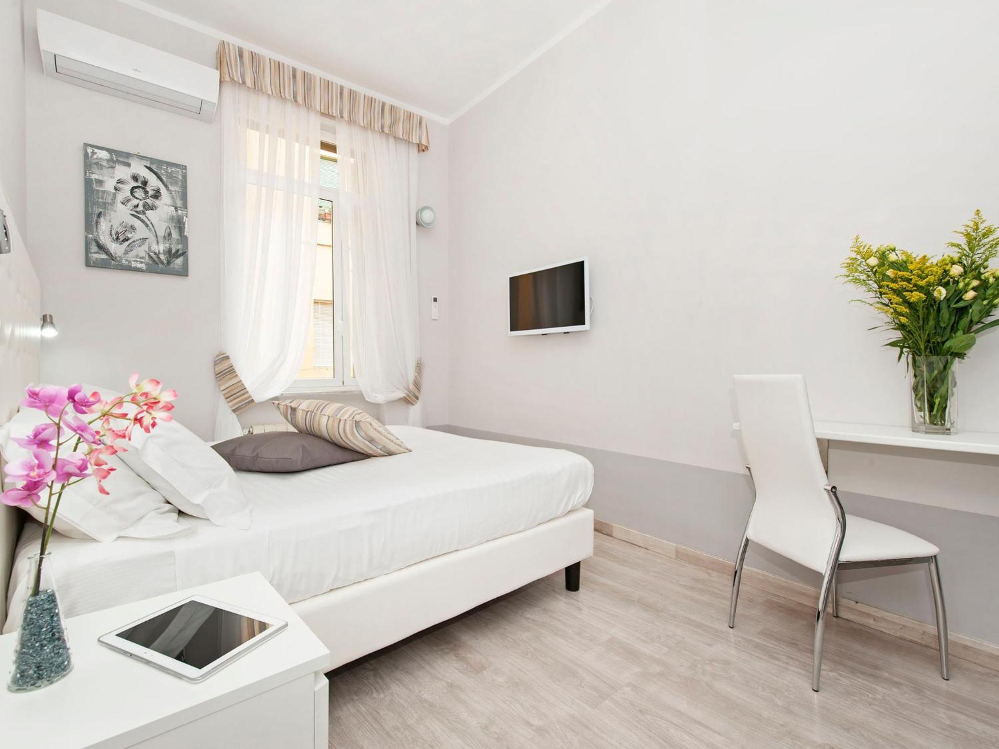 White Rooms Colosseo Roma Ngoại thất bức ảnh