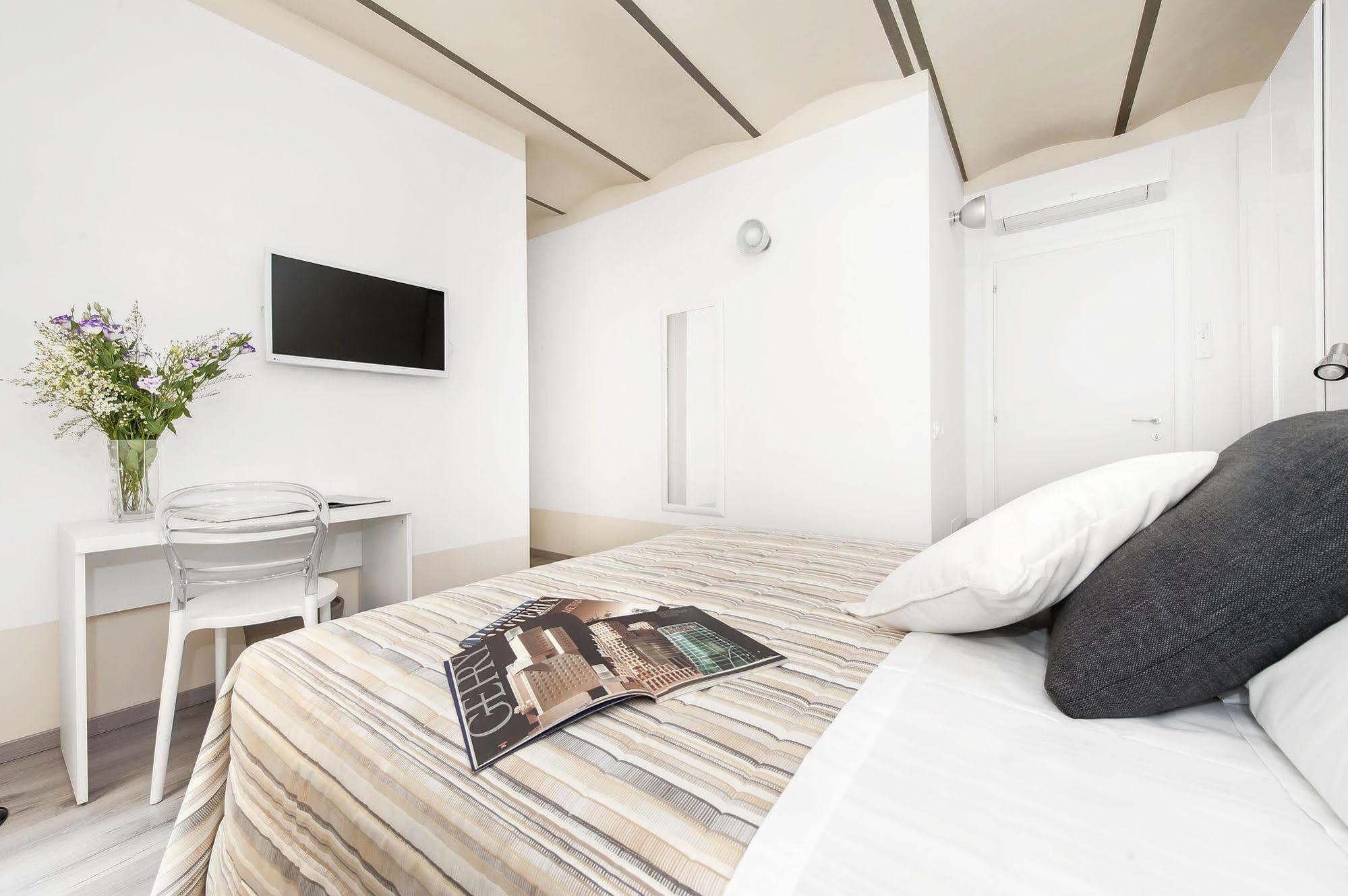 White Rooms Colosseo Roma Ngoại thất bức ảnh